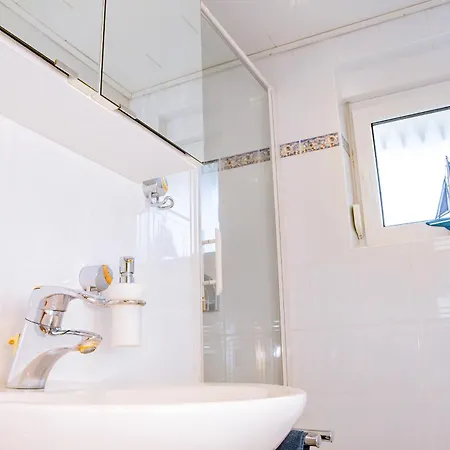 Haus Sansibar Niendorf * تيميندورفير ستراند